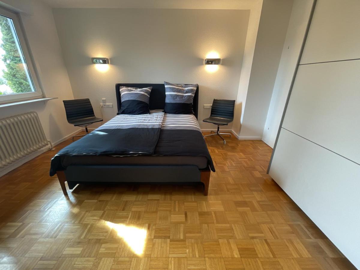 Esslingen Apartment: Long-Stay Comfort near Stuttgart Messe & Airport Altbach Exterior photo